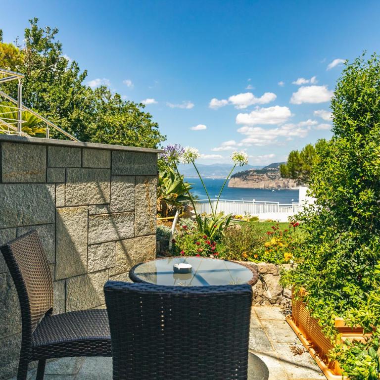 Unique View Villa with Private Pool near Sorrento - Villa with Sea View - 90
