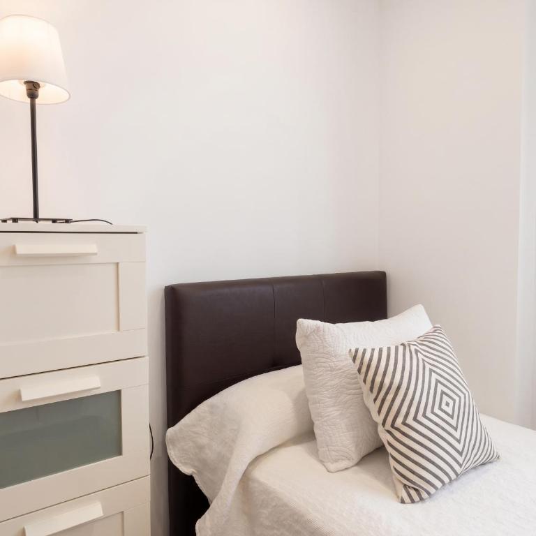 Apartamento Ciudad Jardín con PARKING - Apartamento de 3 dormitorios - 26