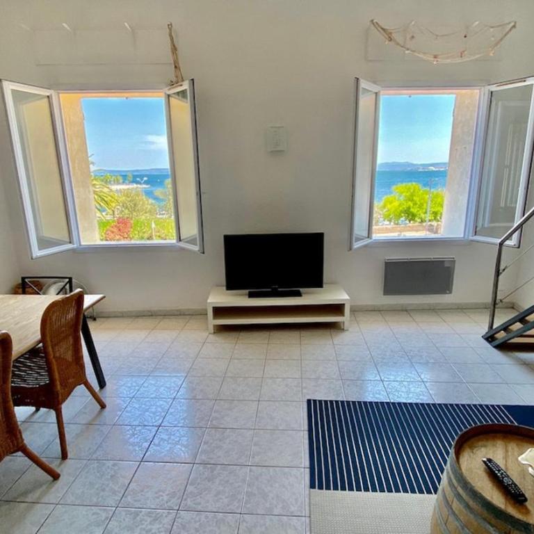 Bel appartement pittoresque, vue étang, climatisé - Appartement 2 Chambres - Vue sur Lac - 7