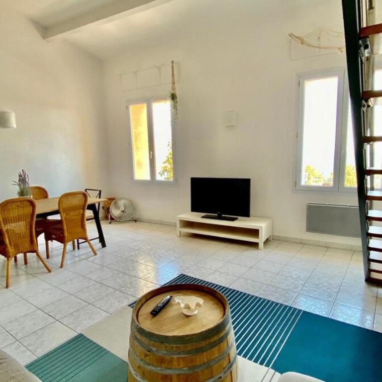 Bel appartement pittoresque, vue étang, climatisé - Appartement 2 Chambres - Vue sur Lac - 9
