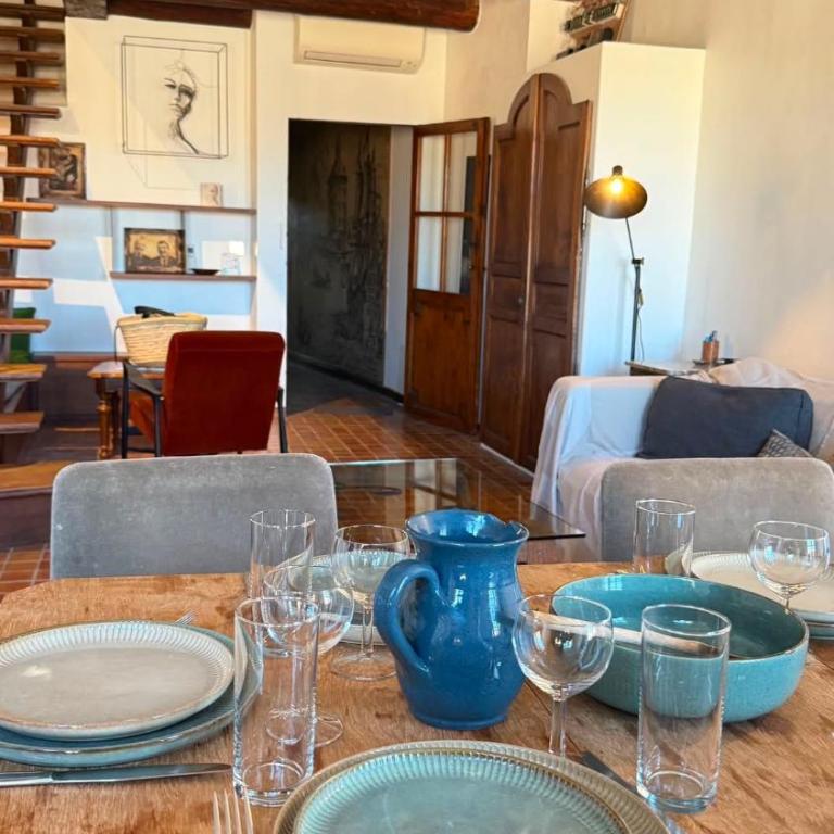 Duplex with terrace and air conditioning - Appartement 2 Chambres - 14