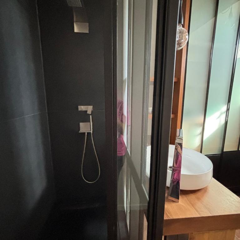 Duplex with terrace and air conditioning - Appartement 2 Chambres - 24
