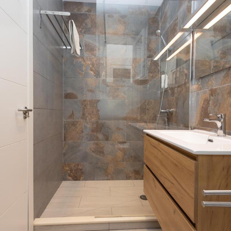 Hemma Suites - Apartamento de 3 dormitorios - 28