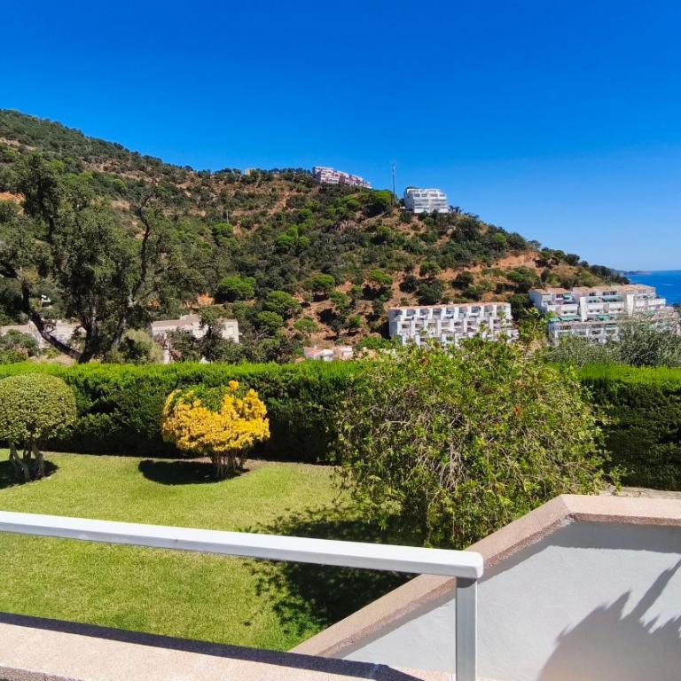 Apartamento con piscina - Tossa - Magníficas vistas al mar - Apartamento de 2 dormitorios - 52