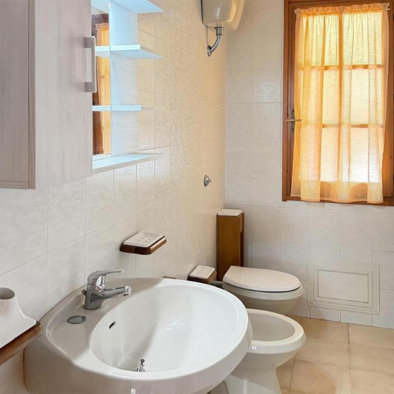 2 Bedroom Cozy Apartment In Costa Rei - Appartamento con 2 Camere da Letto e Balcone - 8