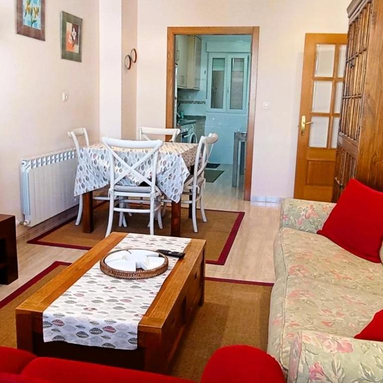 EnFOZ MARINA CENTRO Piscina y Parking - Two-Bedroom Apartment - 14