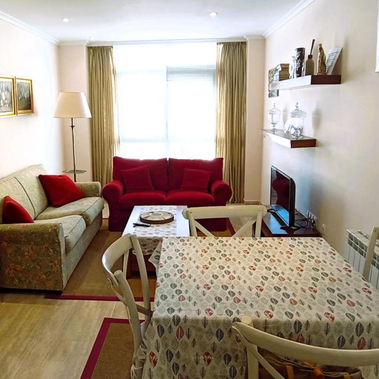 EnFOZ MARINA CENTRO Piscina y Parking - Two-Bedroom Apartment - 20