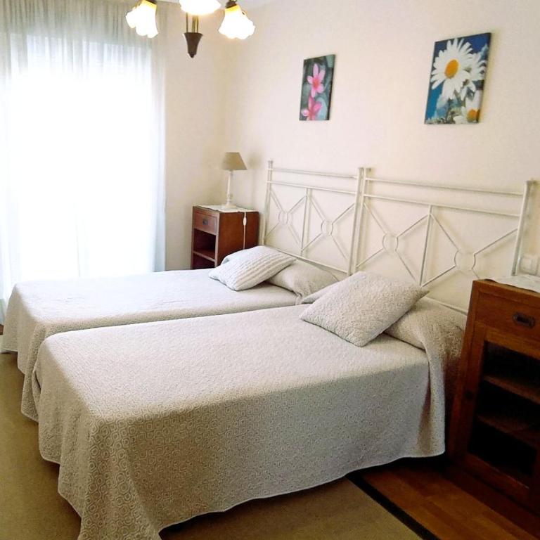 EnFOZ MARINA CENTRO Piscina y Parking - Two-Bedroom Apartment - 31