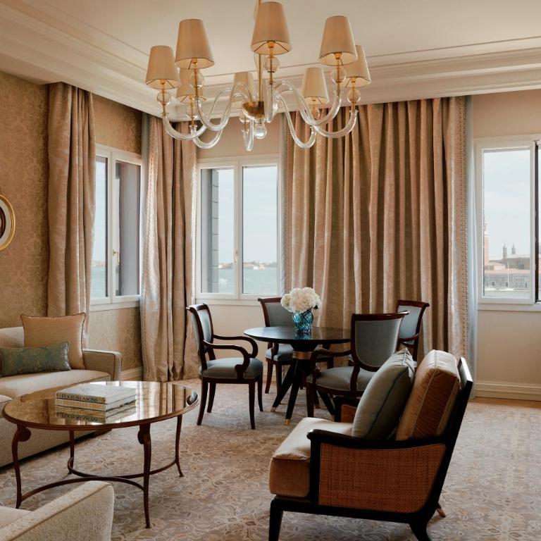 Danieli, Venezia, A Four Seasons Hotel - Four Seasons Lagoon View Suite - 1