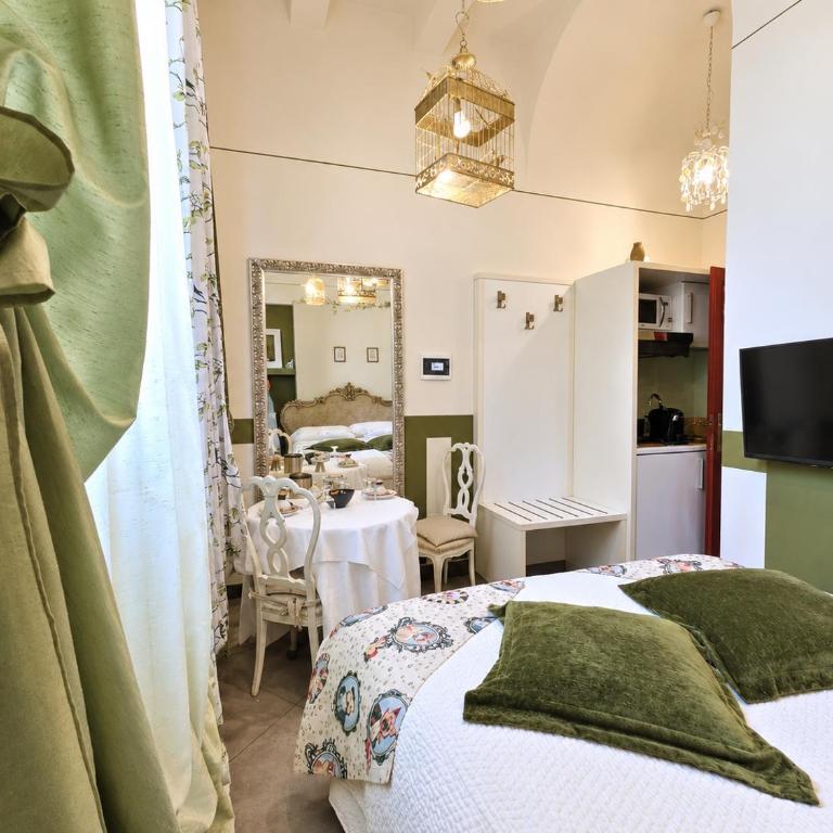 AB Suite Innovative Design B & B - Camera Matrimoniale Piccola - 4