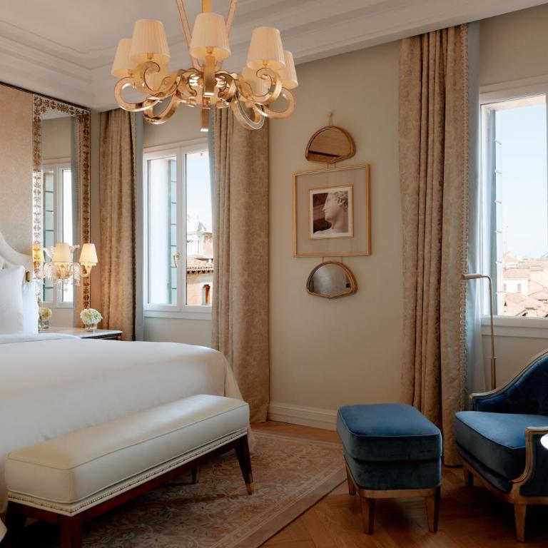 Danieli, Venezia, A Four Seasons Hotel - Four Seasons Lagoon View Suite - 2