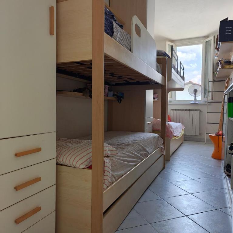 Attico fronte mare con terrazza 30 mq e parcheggio privato - Apartment mit 2 Schlafzimmern - 14