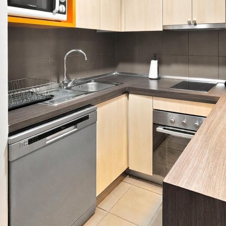 Oceana Suites cerca del Mercado Central de Santiago - One-Bedroom Apartment with City View - 8