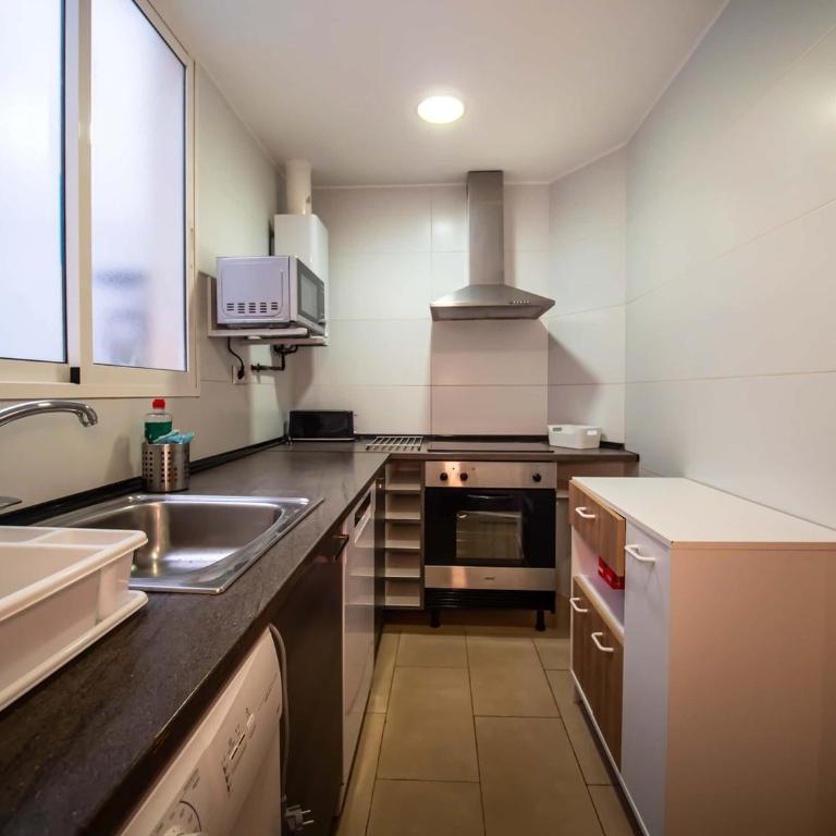 Spacest - Carrer de Just Vilar B - Appartamento - 14