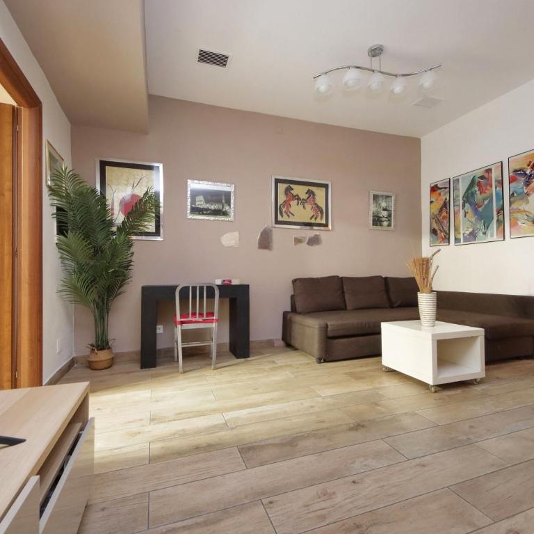Colosseo Family and Group Home Roma - Casa de 6 dormitorios - 5