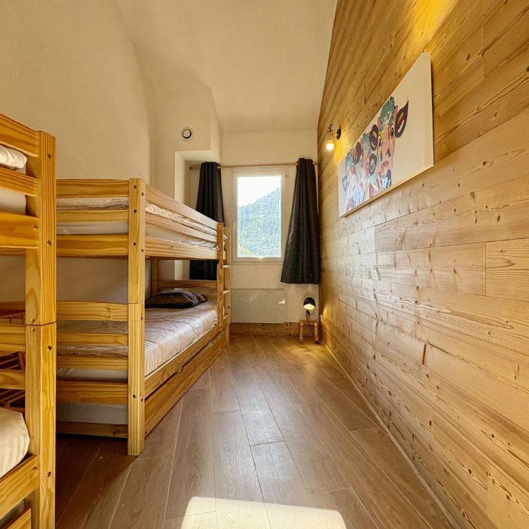 Appartement 4 pièces pour 10/12 pers à Briançon avec Wifi - Appartement 3 Chambres - 12