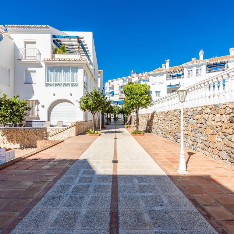 FUENTES DE NERJA A1 1E MENYBER - Apartment with Pool View - Apartamento de 2 dormitorios con vistas a la piscina - 25