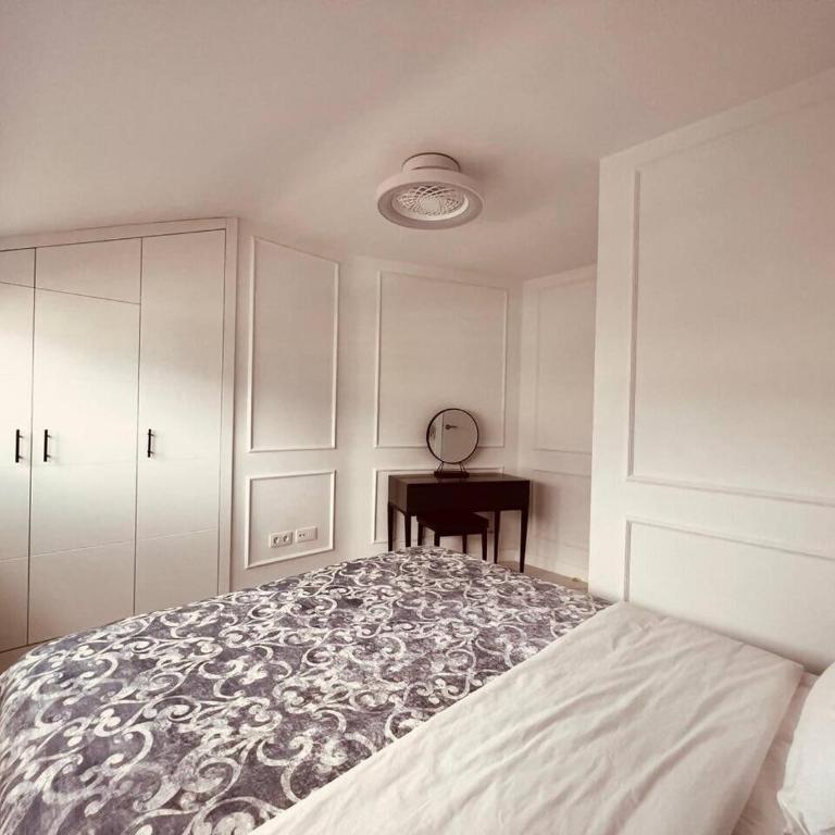 Penthouse Las Americas - Three-Bedroom Apartment - 22