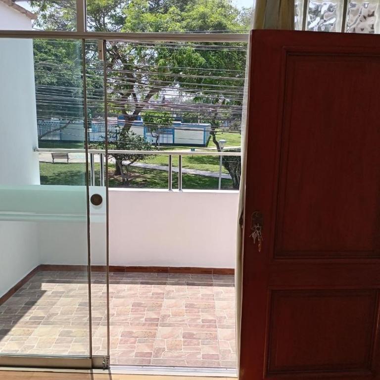 Apartament close to Airport - 18 minutes - Apartamento de 1 dormitorio - 12