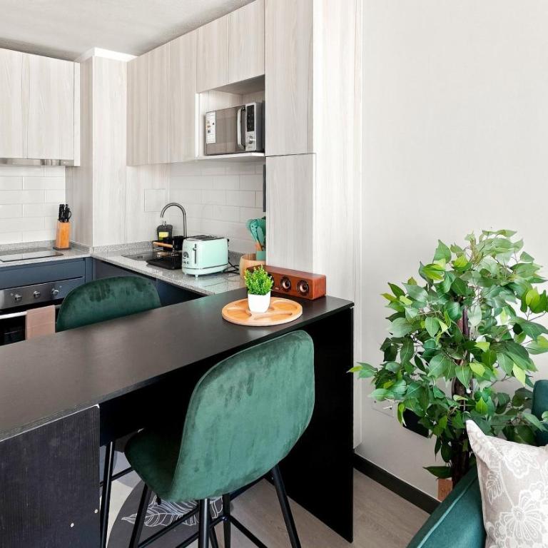 Oceana Suites La Florida - One-Bedroom Apartment with City View - 7