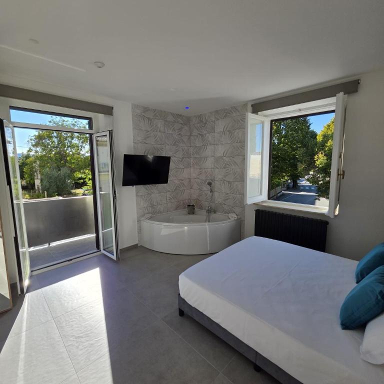 Hotel Assisivm Antica Dimora AD - Suite Lit King-Size avec Baignoire Spa - 2
