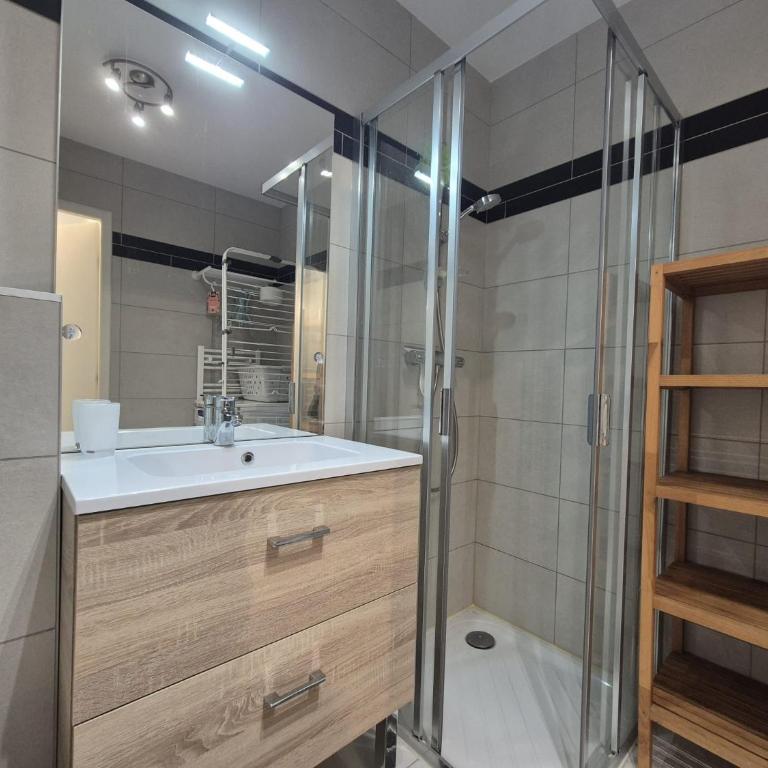 Charmant appt 8pers - Centre Bourg Saint Maurice - Appartement - 9