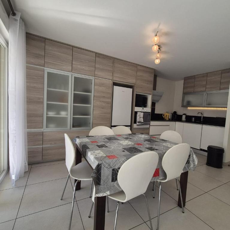 Charmant appt 8pers - Centre Bourg Saint Maurice - Appartement - 11