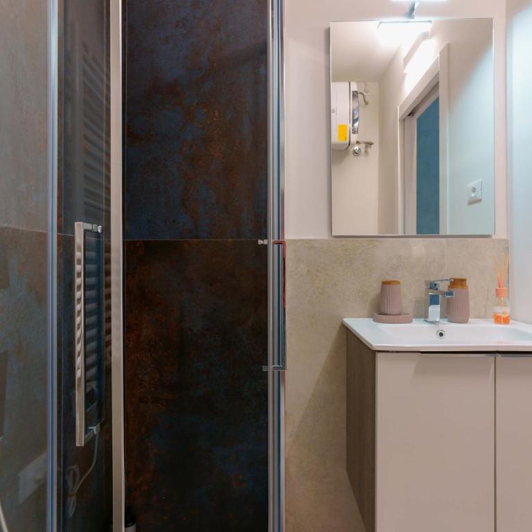 Nettuno Boutique Stay - Historic centre Bologna - Superior Zimmer mit Queensize-Bett - 19