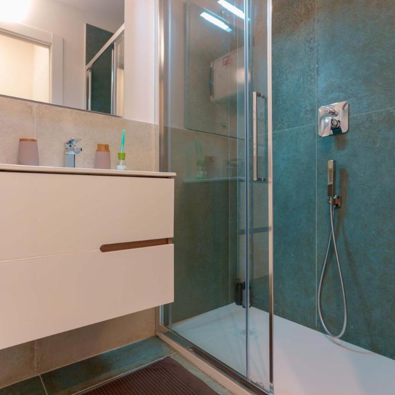 Nettuno Boutique Stay - Historic centre Bologna - Zimmer mit Queensize-Bett - 22