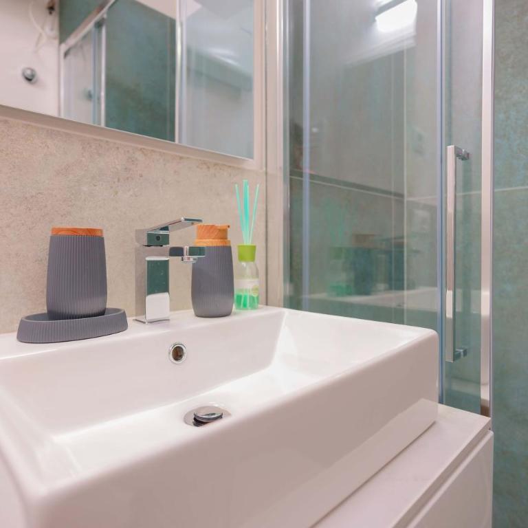 Nettuno Boutique Stay - Historic centre Bologna - Zimmer mit Queensize-Bett - 8
