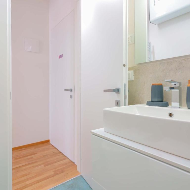 Nettuno Boutique Stay - Historic centre Bologna - Deluxe Doppelzimmer - 8