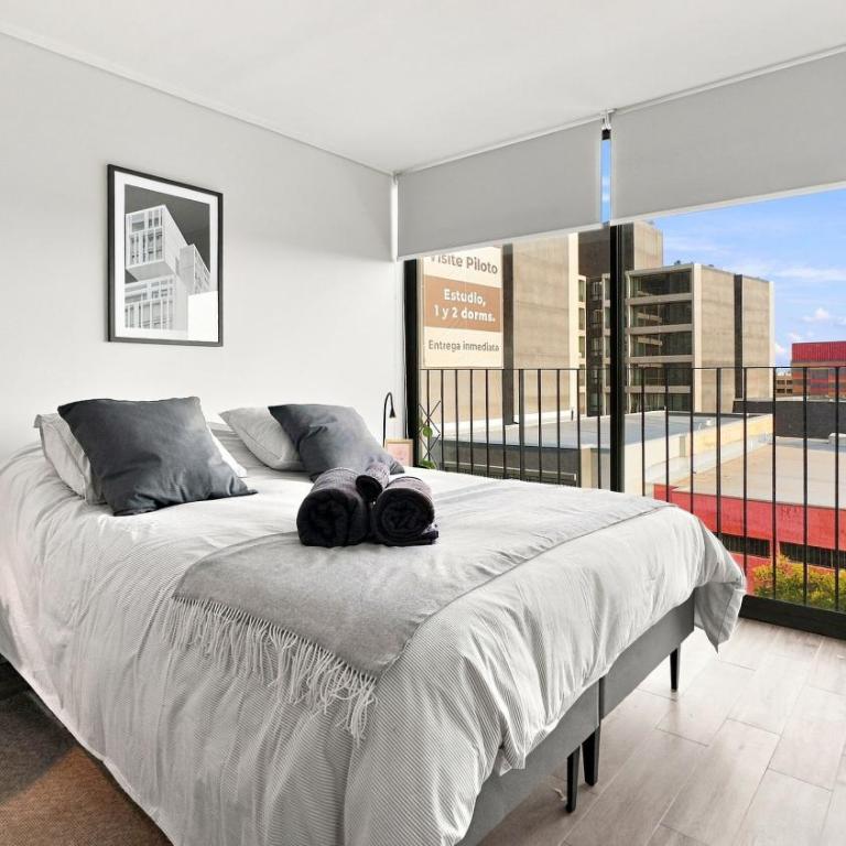 Oceana Suites Toesca - One-Bedroom Apartment with City View - 4