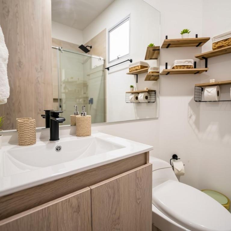 Vista al mar, acceso directo a playa y piscina - Apartamento de 1 dormitorio - 10