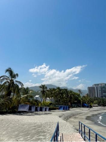 Vista al mar, acceso directo a playa y piscina - Apartamento de 1 dormitorio - 38
