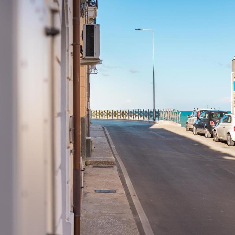 Dimora Alla Marina Prestige Home - Appartamento con 1 Camera da Letto - 27