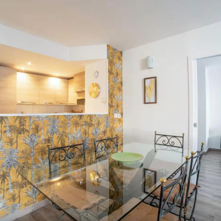 Appartement moderne avec terrasse et parking - Appartement - 3