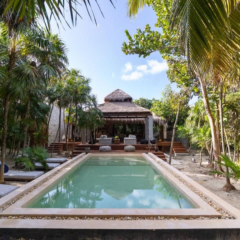 Casa Xik'Nal - Luxury Beach Front Villa - Villa - 2