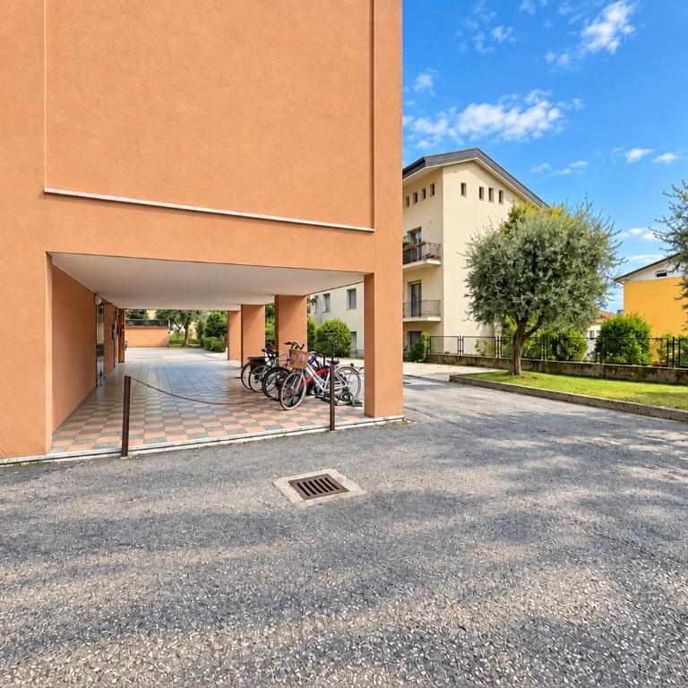 GARDA PEARL - Trilocale di Design con Ascensore vista Lago - Appartamento con 2 Camere da Letto e Vista Lago - 18