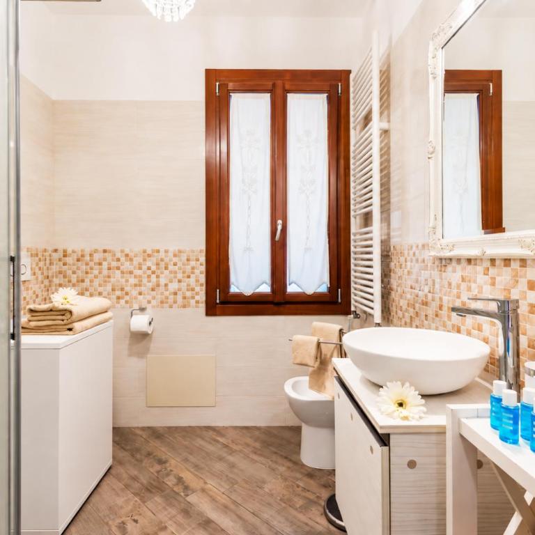 Venice downtown - One-Bedroom Apartment - 7