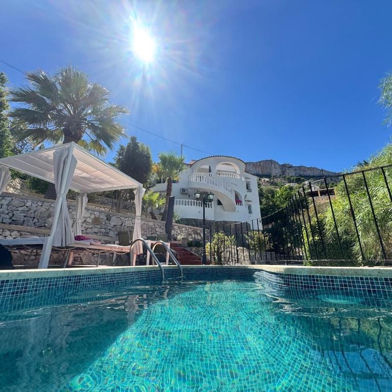 Villa with private swimming pool - Villa con 2 Camere da Letto - 1