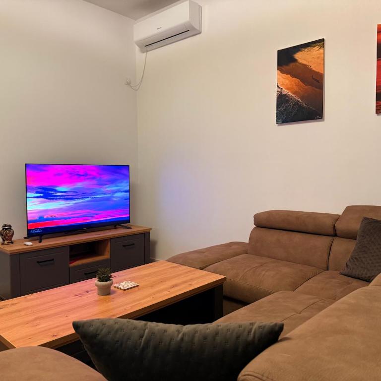 Morea Apartments - Apartman s 2 Spavaće Sobe sa Balkonom i Terasom - 2