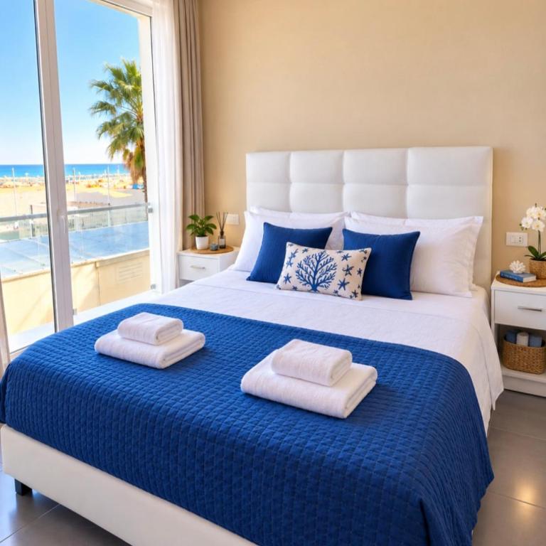 Trilocale fronte mare con vista mare 102 - Appartamento con 2 Camere da Letto - 1