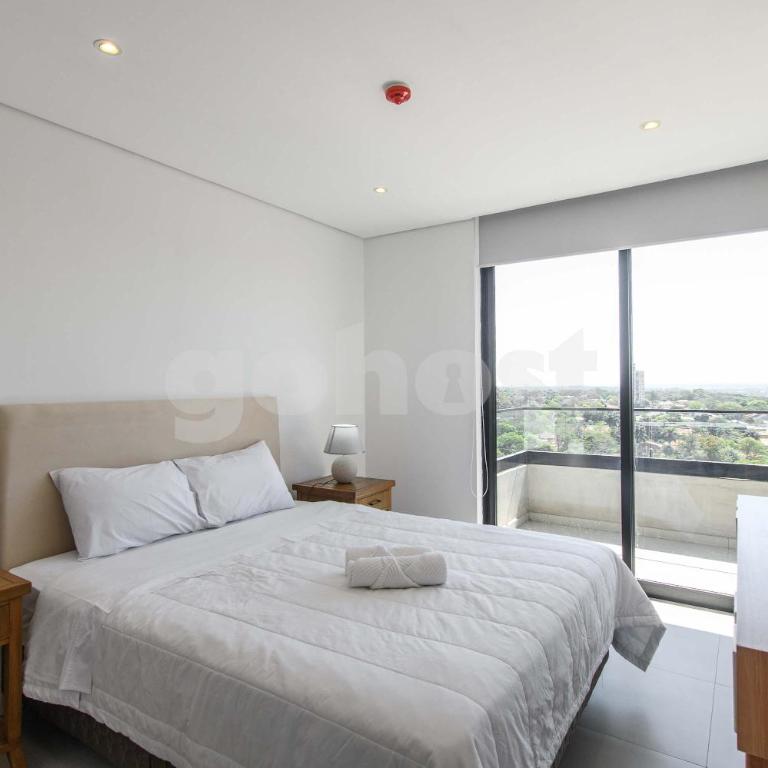 Modern 1BR Apt near Molas Lopez - Apartment - 2