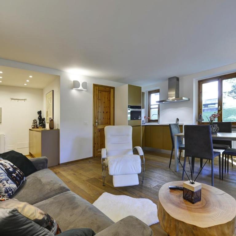 Casa Margherita - Giardino privato a Courmayeur - Appartamento con 1 Camera da Letto, Balcone e Vista Montagna - 12