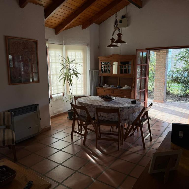 Casa Santa Rosa con gran patio y rio ideal para familias - Two-Bedroom Townhouse - 19