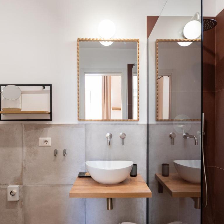 Tredici Boutique Rooms - Camera Tripla con Balcone - 3