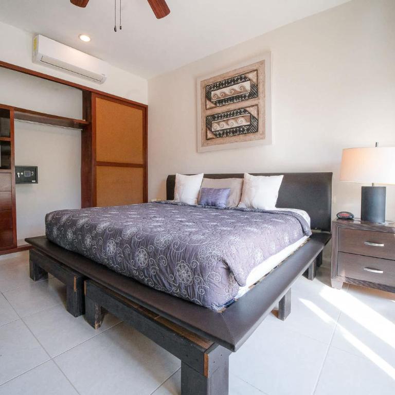 Penthouse 2BR Private Jacuzzi - 3 Blocks to Beach - Appartement 2 Chambres - 19