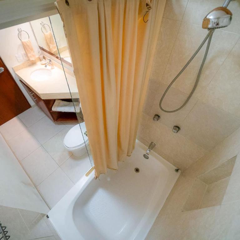 Penthouse 2BR Private Jacuzzi - 3 Blocks to Beach - Appartement 2 Chambres - 27