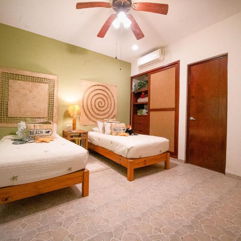 Penthouse 2BR Private Jacuzzi - 3 Blocks to Beach - Appartement 2 Chambres - 31