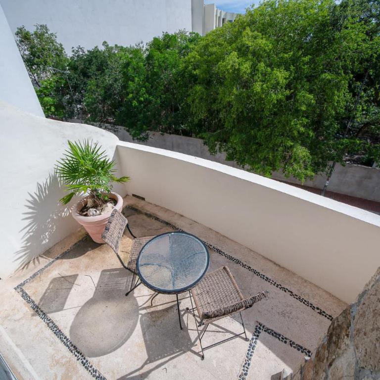 Penthouse 2BR Private Jacuzzi - 3 Blocks to Beach - Appartement 2 Chambres - 33